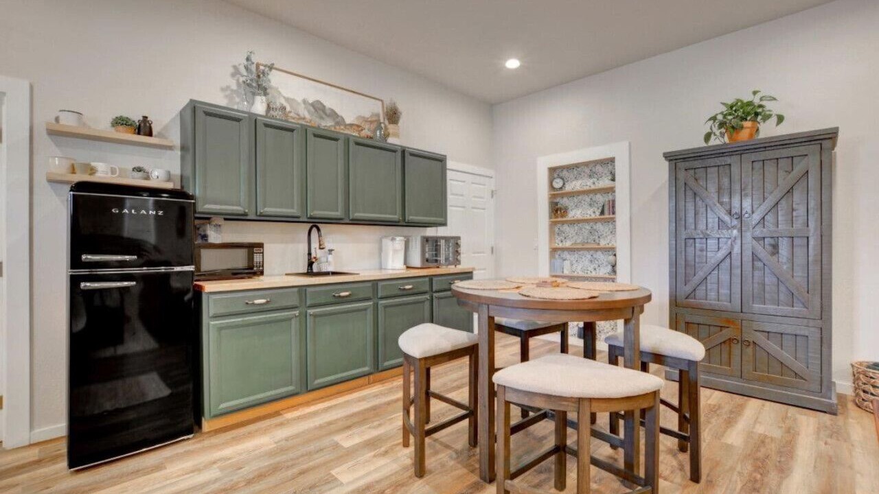 Photo of Bedroom in Central Point