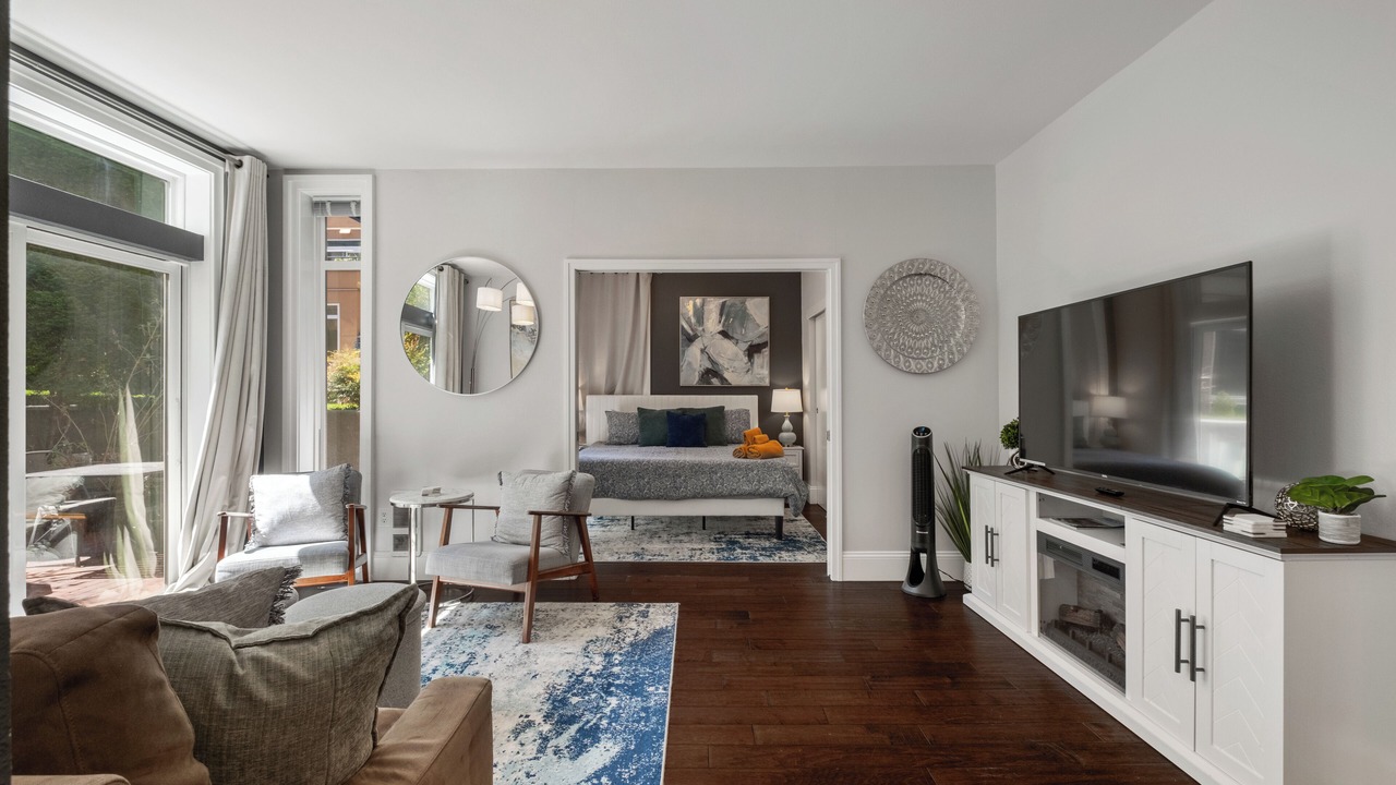 Photo of Livingroom in Belltown