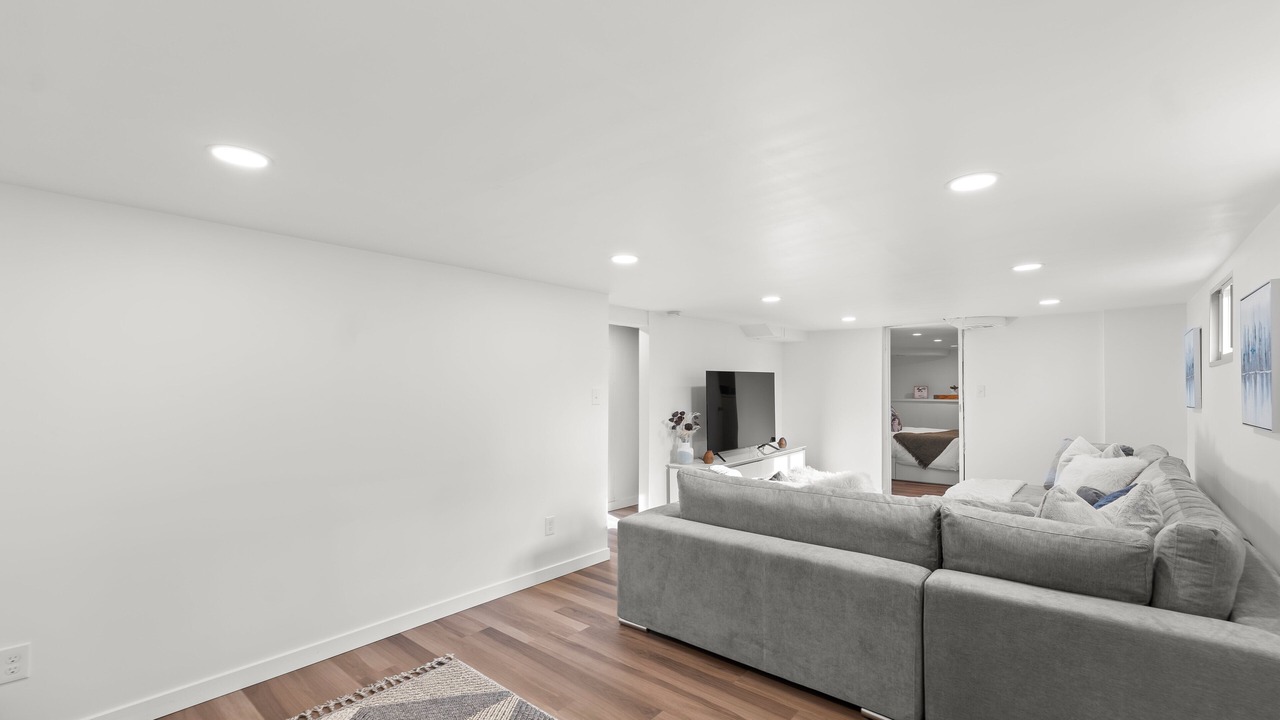 Photo of Livingroom in North End
