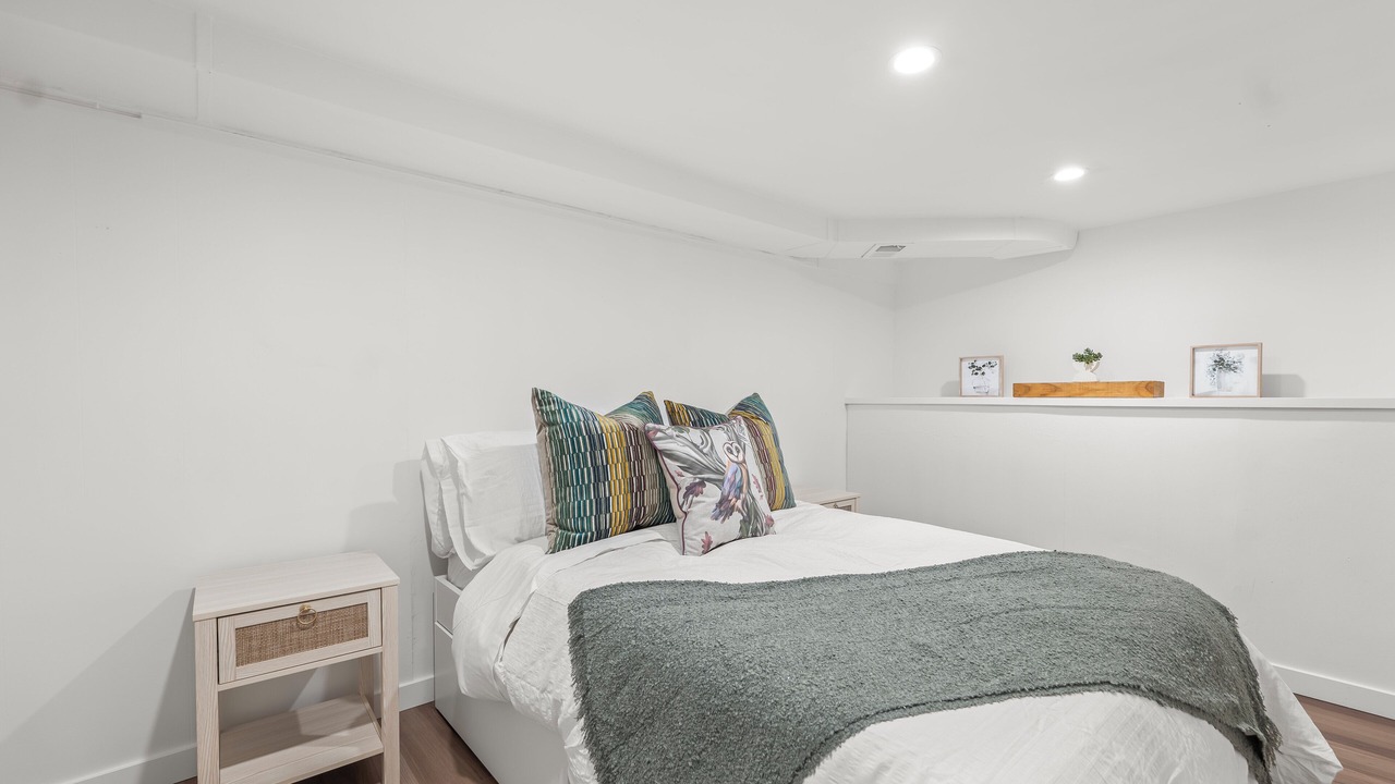 Photo of Bedroom in North End