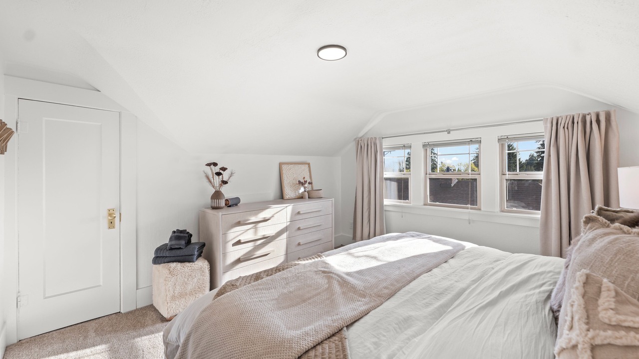Photo of Bedroom in North End