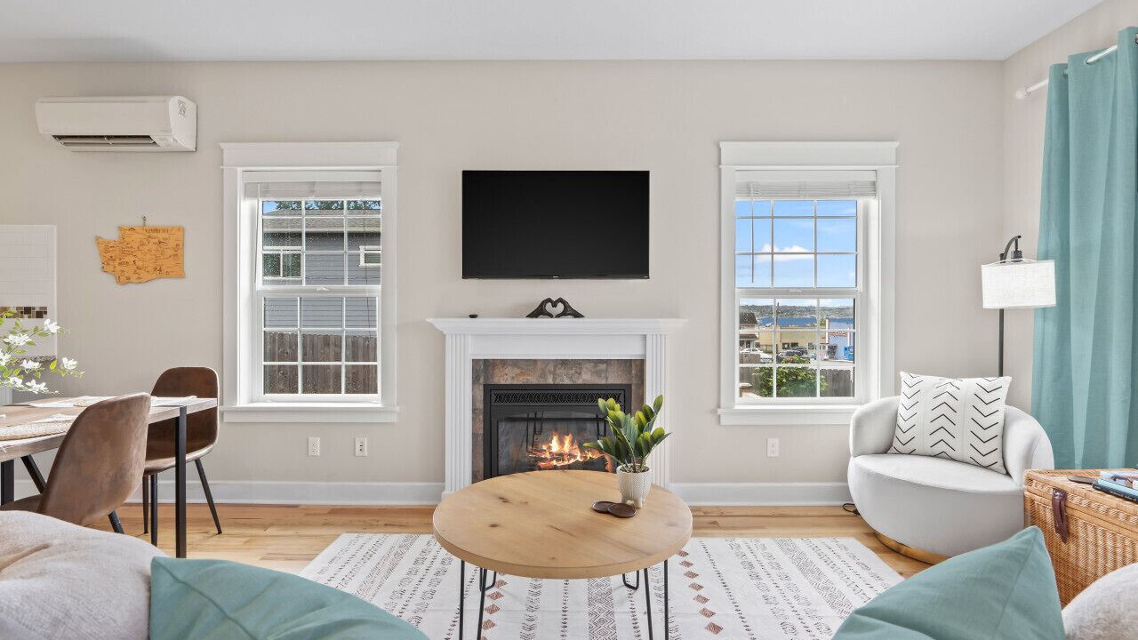 Photo of Livingroom in Bremerton