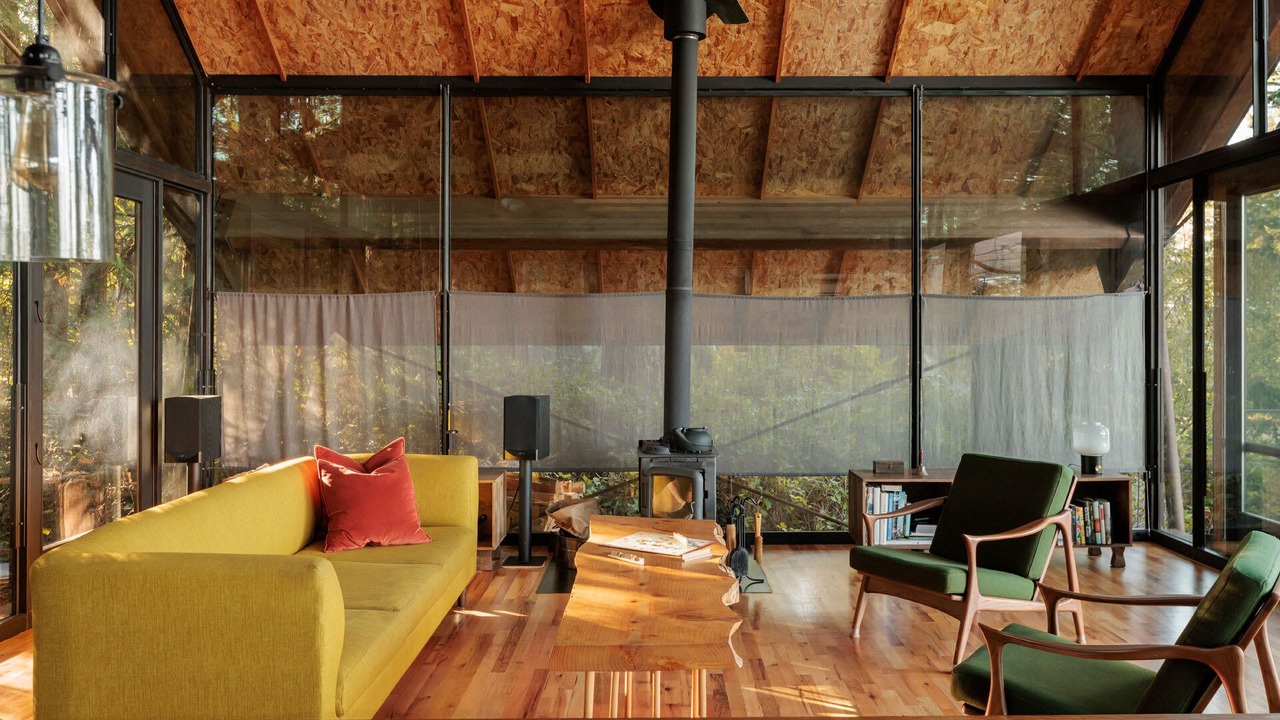 Photo of Livingroom in La Conner