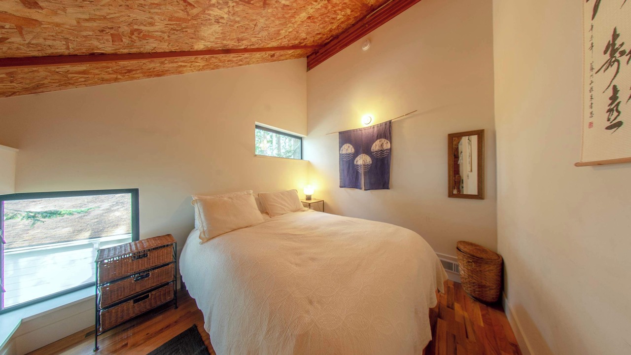 Photo of Bedroom in La Conner