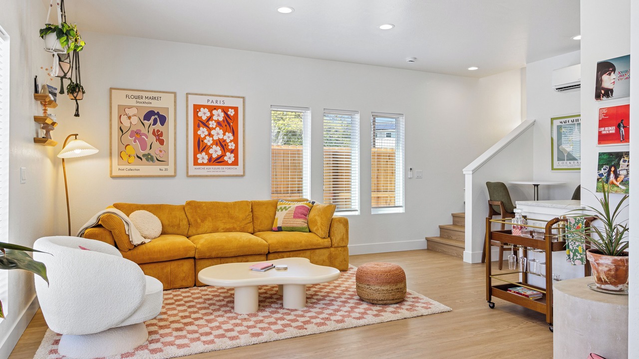 Photo of Livingroom in Talent