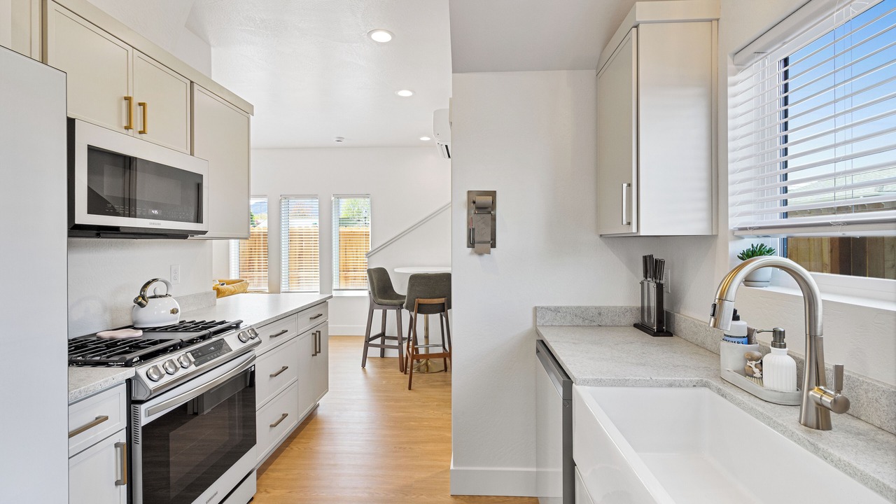 Photo of Kitchen in Talent