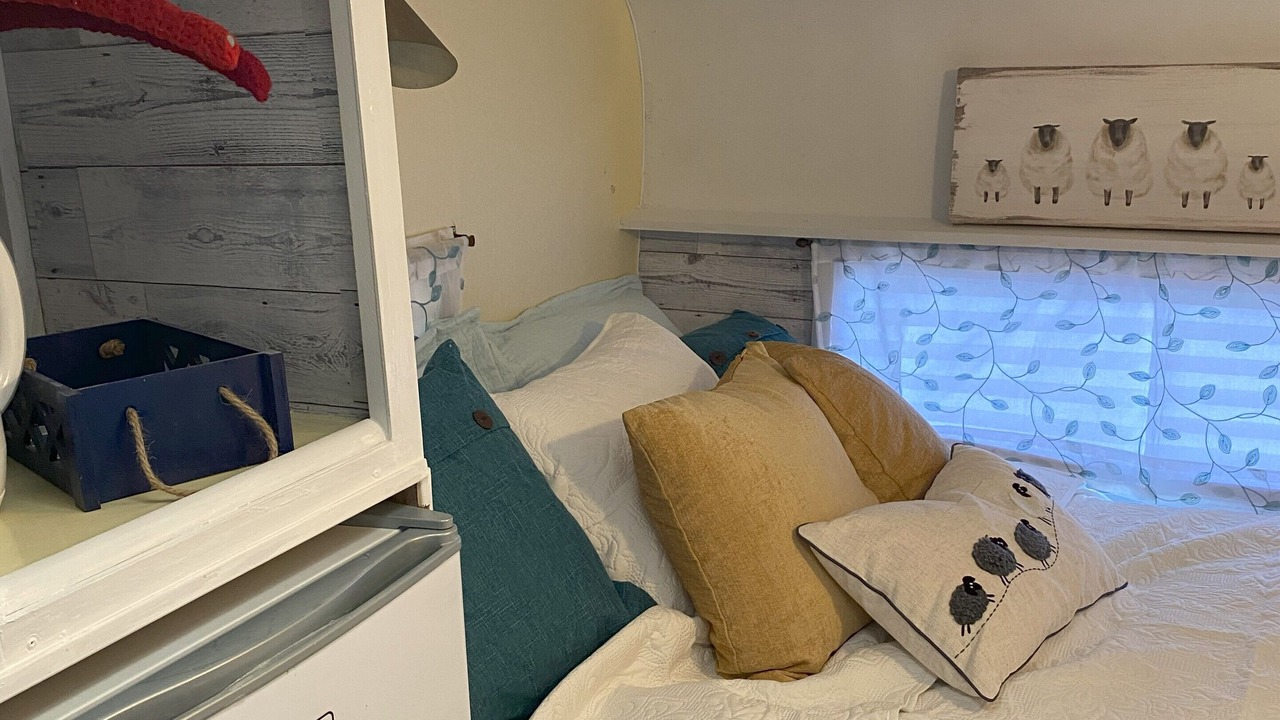 Photo of Bedroom in Oneida County