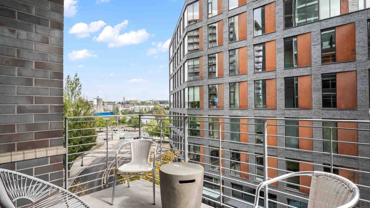 Photo of Patio Balcony in Pearl District