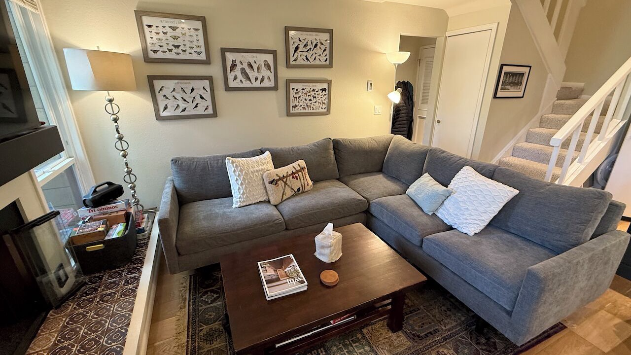 Photo of Livingroom in Elkhorn Village