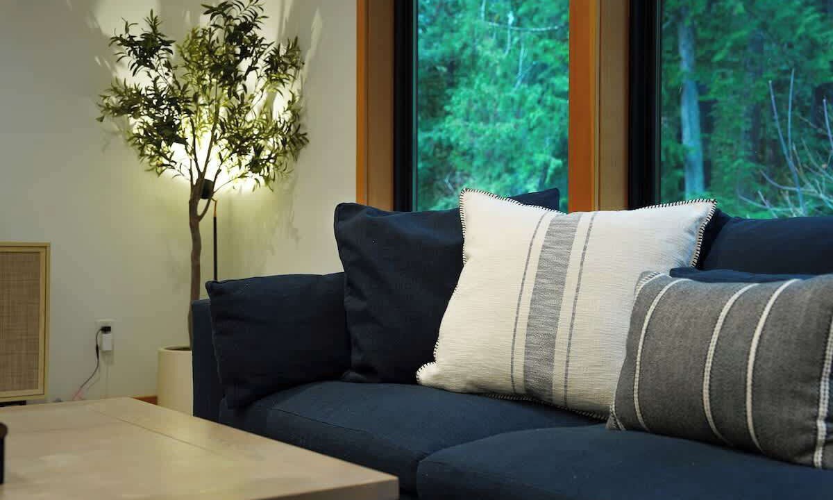 Photo of Livingroom in Glacier