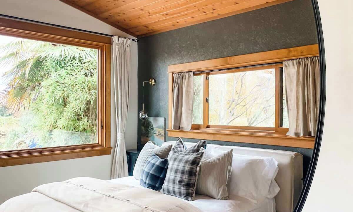Photo of Bedroom in Ashland