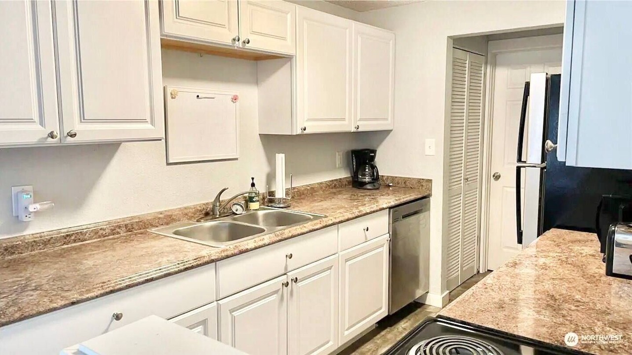 Photo of Kitchen in Lakewood