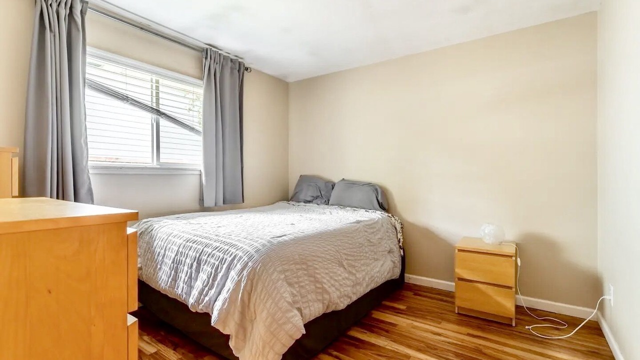 Photo of Bedroom in Lakewood