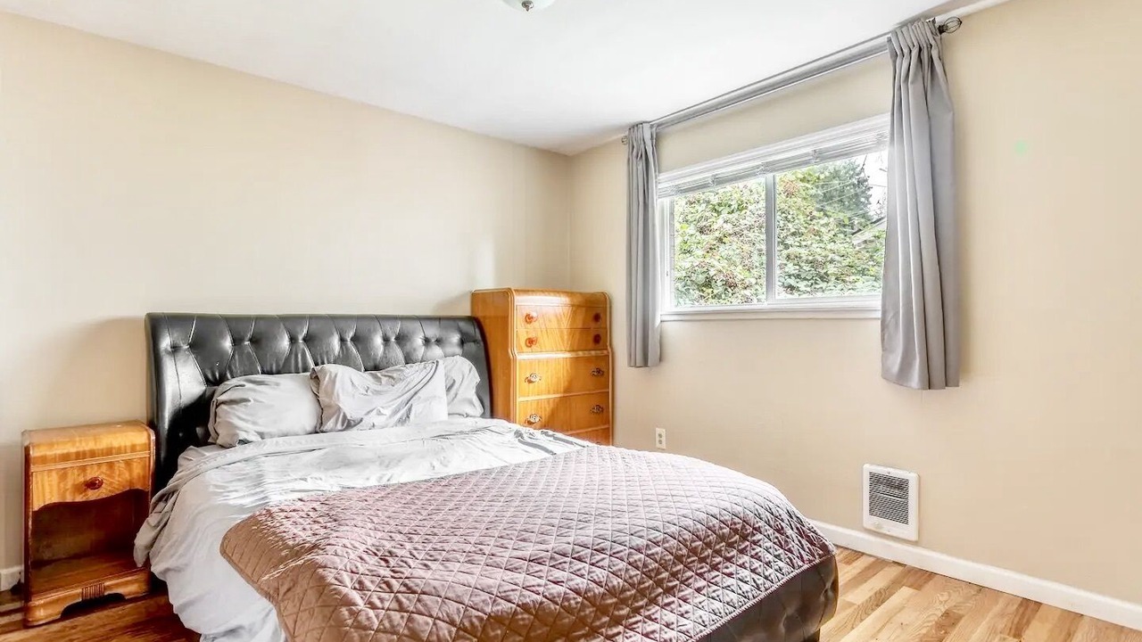 Photo of Bedroom in Lakewood