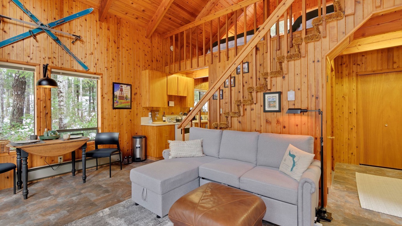 Photo of Livingroom in Hoodsport