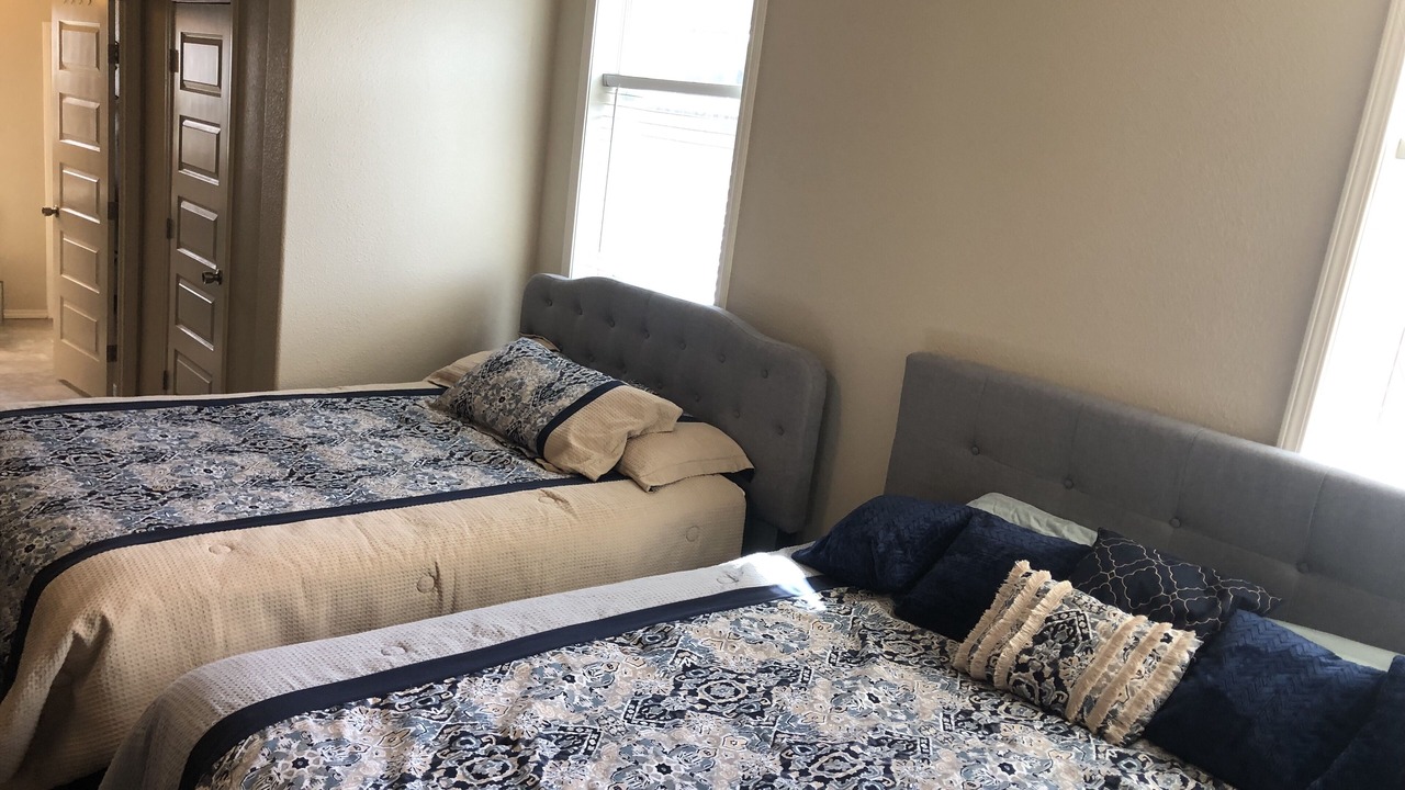 Photo of Bedroom in Swanlake