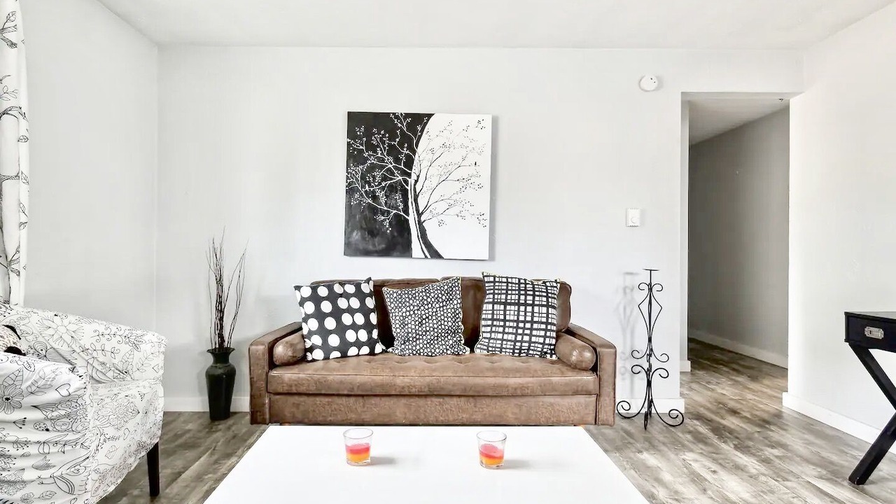 Photo of Livingroom in Lakewood