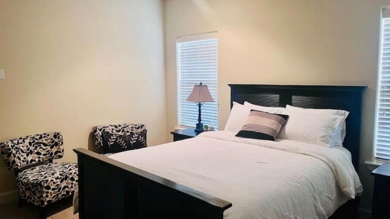 Photo of Bedroom in Quincy