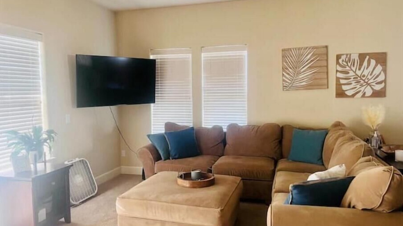 Photo of Livingroom in Quincy