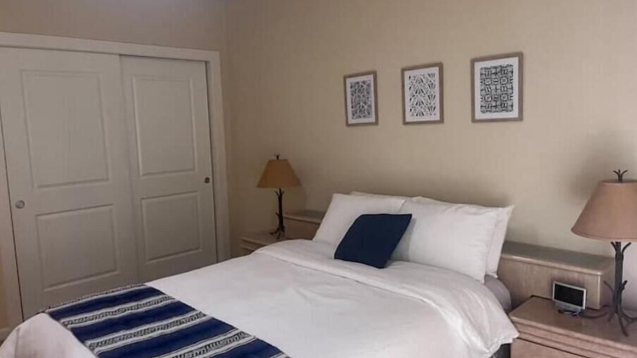 Photo of Bedroom in Quincy