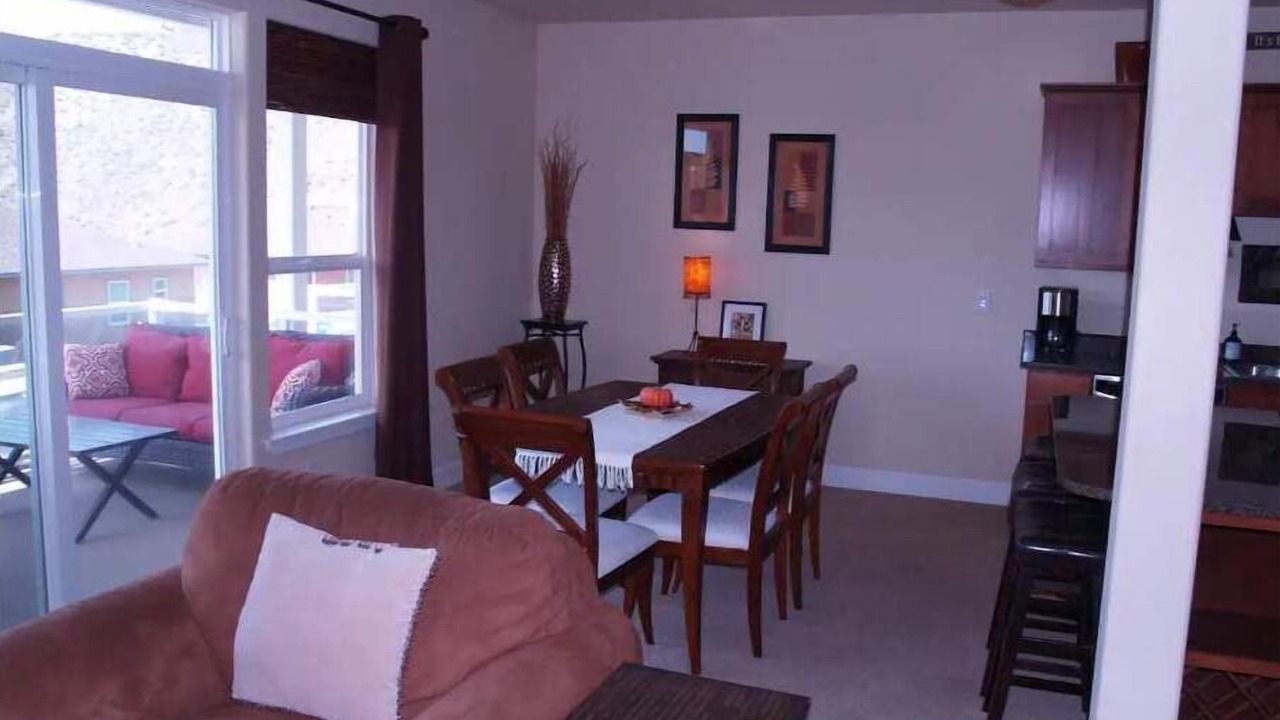 Photo of Livingroom in Quincy
