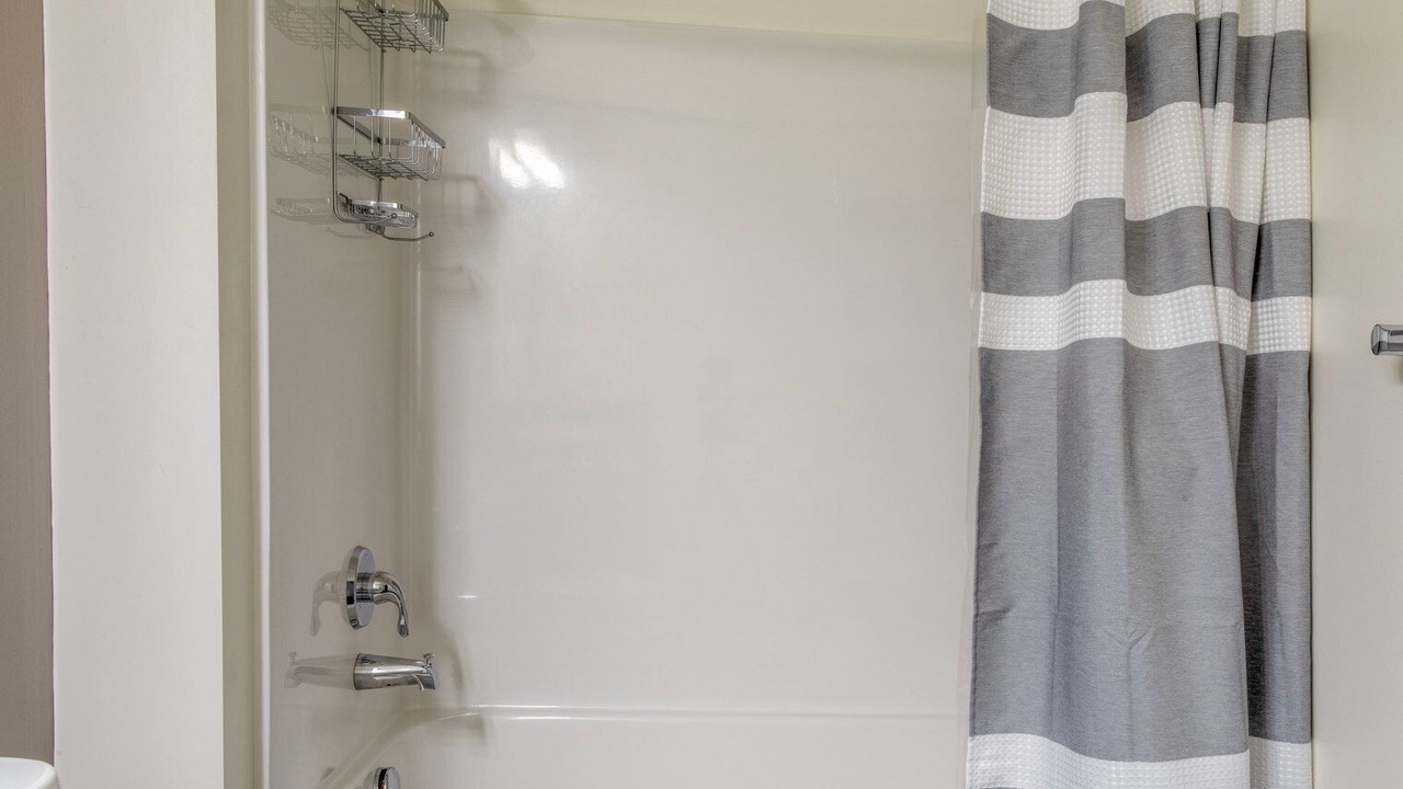 Photo of Bathroom in Cascade