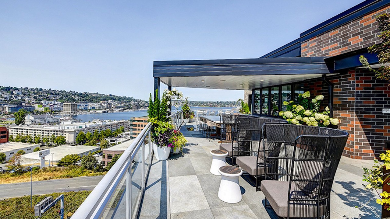Photo of Patio Balcony in Cascade