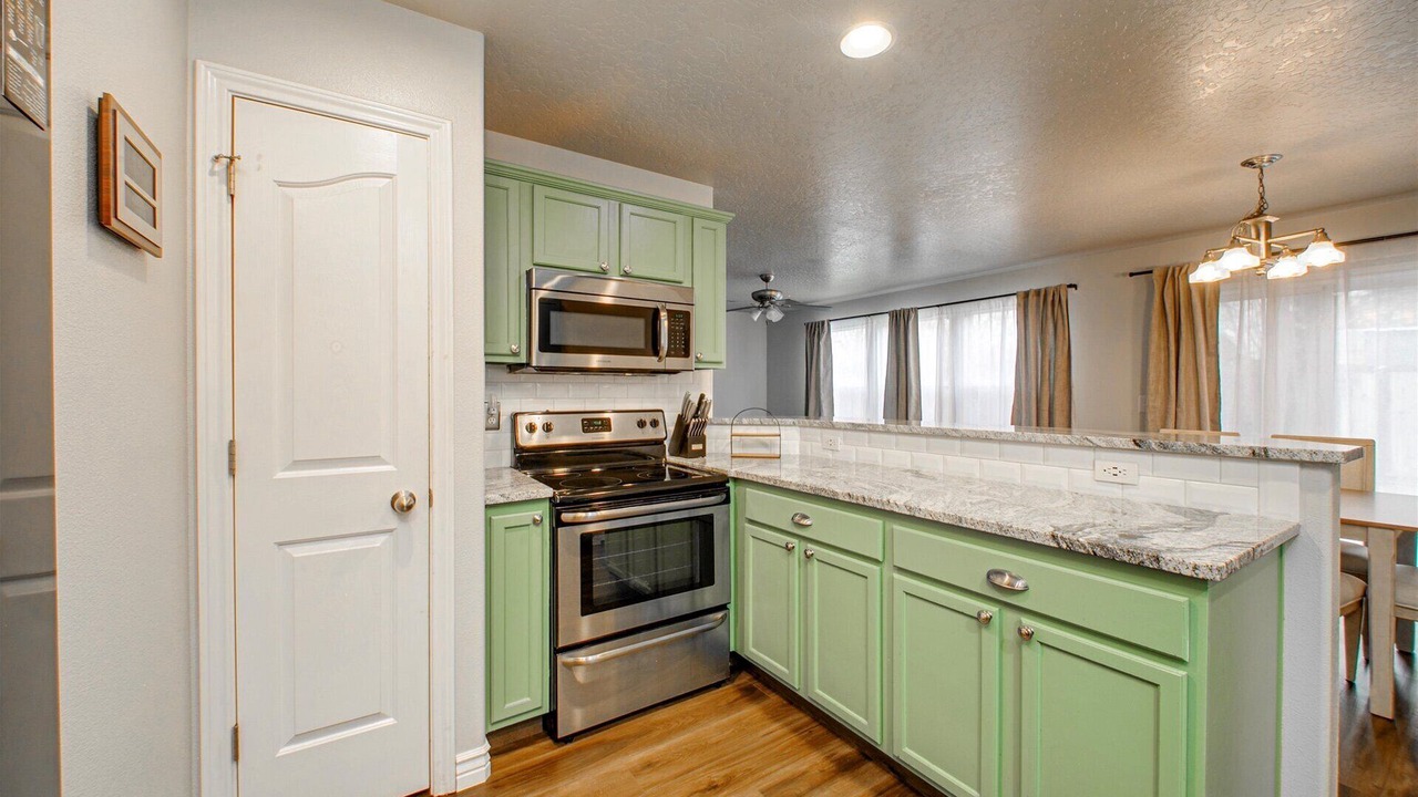 Photo of Kitchen in West Valley
