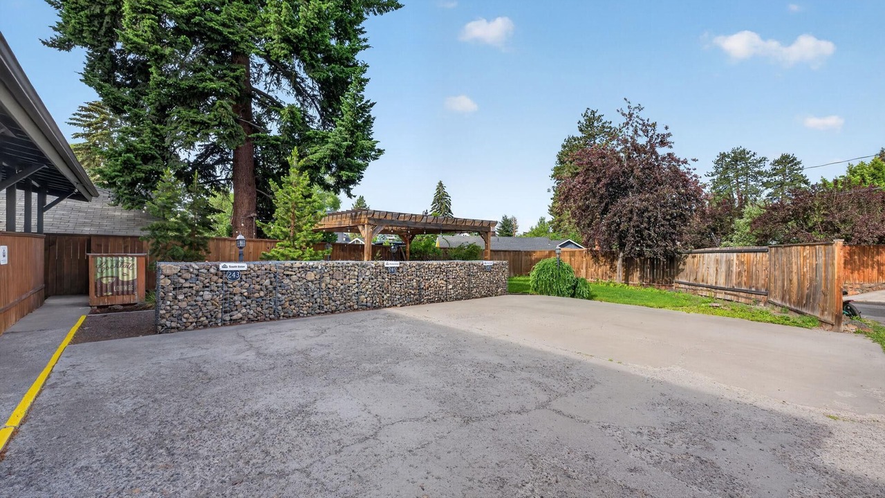 Photo of Outdoor in Old Bend