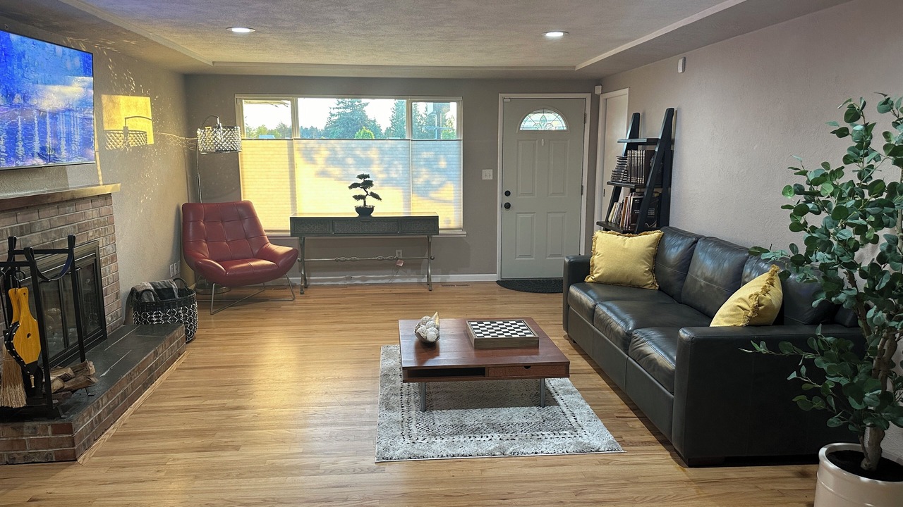 Photo of Livingroom in South End