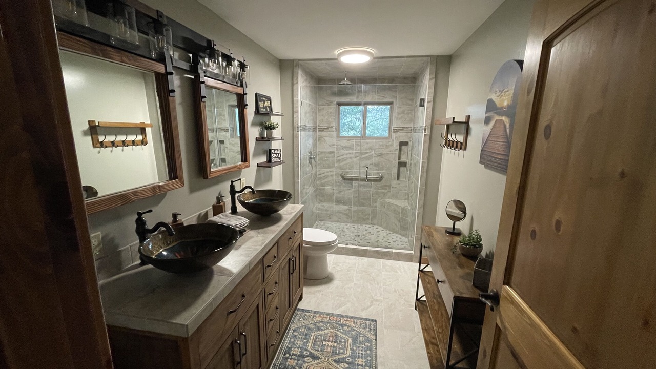 Photo of Bathroom in Ashland
