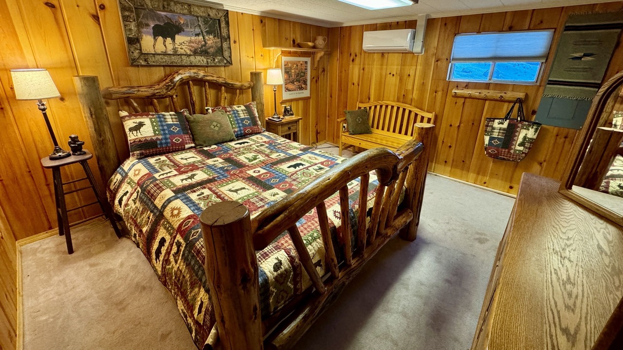 Photo of Bedroom in Sagle