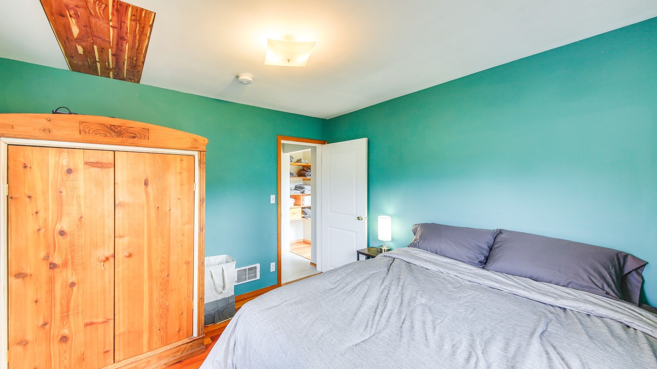 Photo of Bedroom in Clark Fork