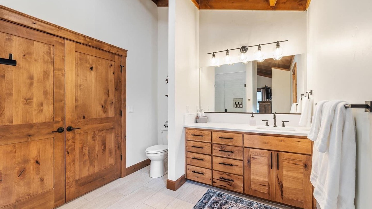 Photo of Bathroom in Sandpoint
