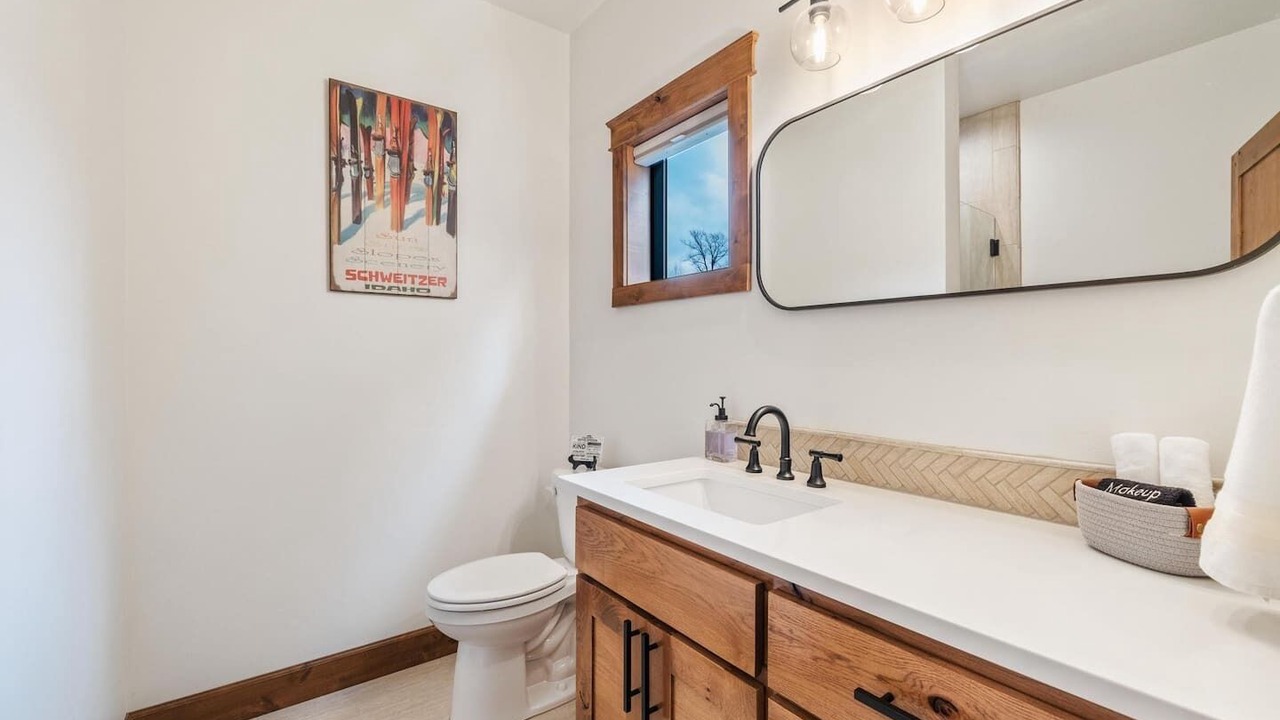 Photo of Bathroom in Sandpoint