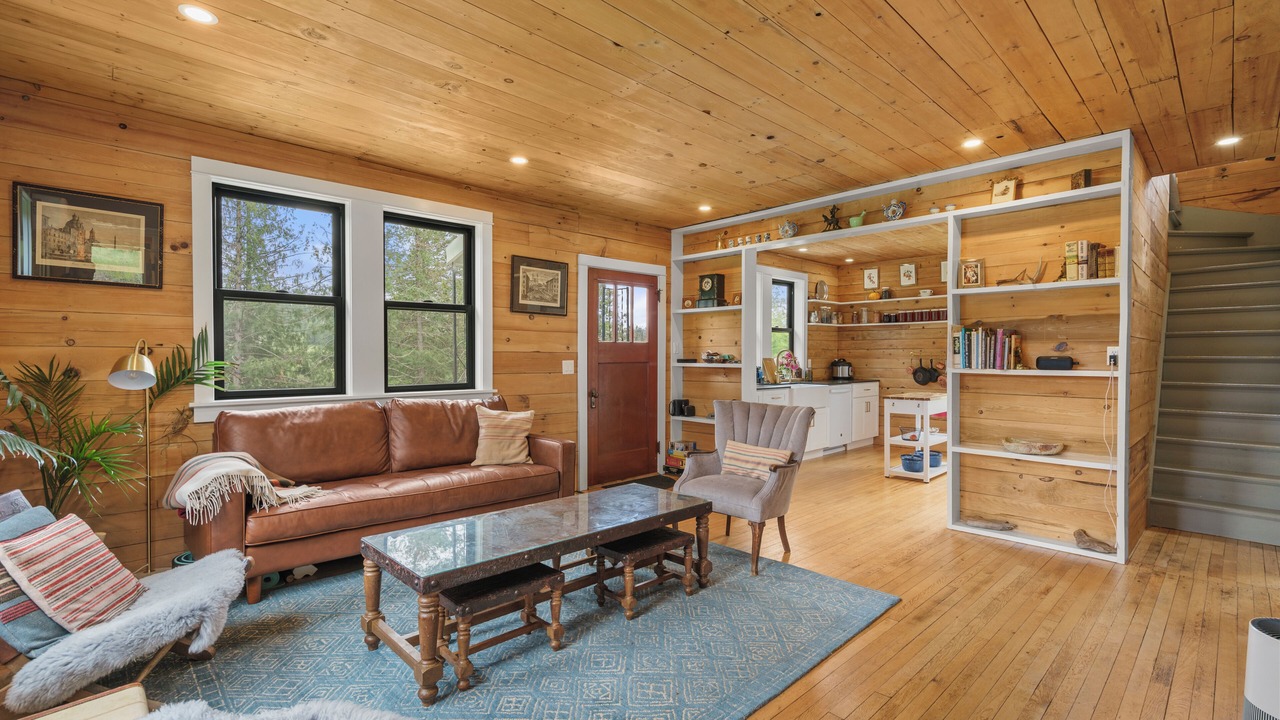 Photo of Bedroom in Cataldo