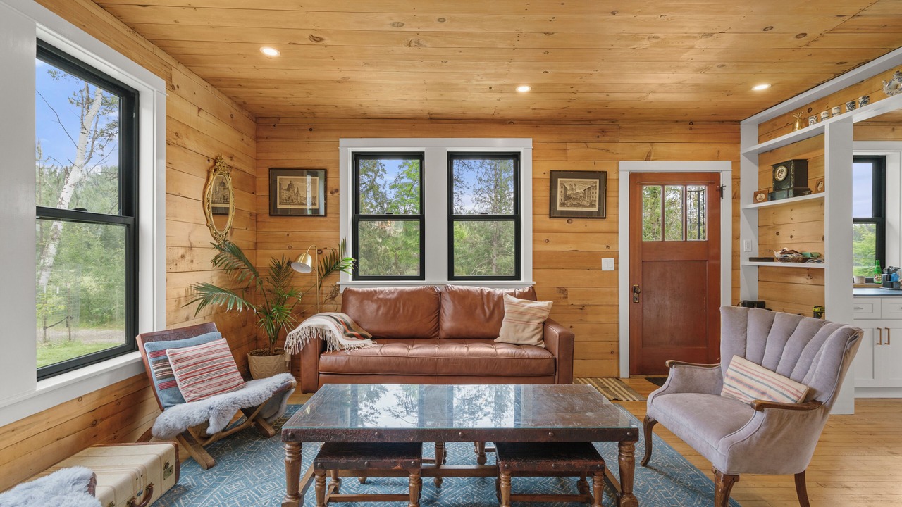 Photo of Bedroom in Cataldo