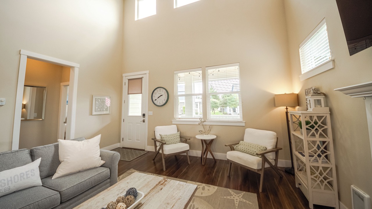 Photo of Livingroom in Ocean Shores