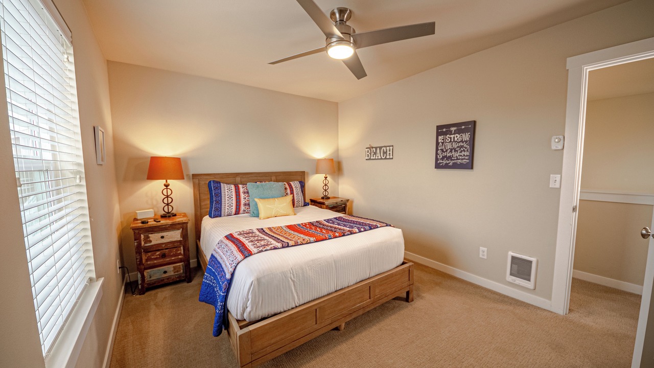Photo of Bedroom in Ocean Shores