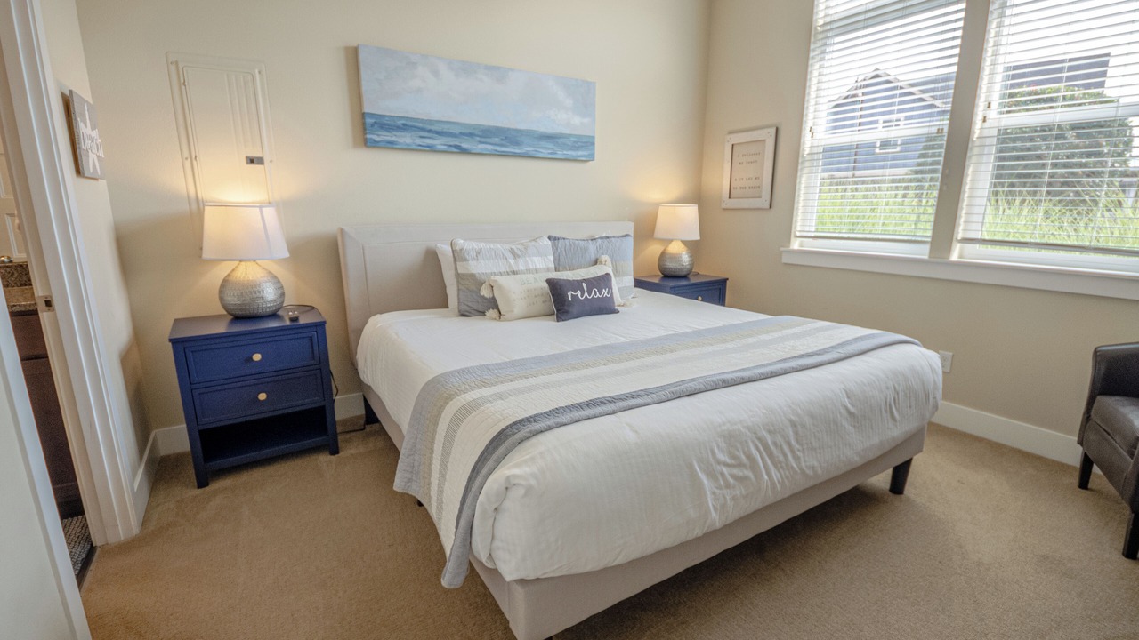 Photo of Bedroom in Ocean Shores