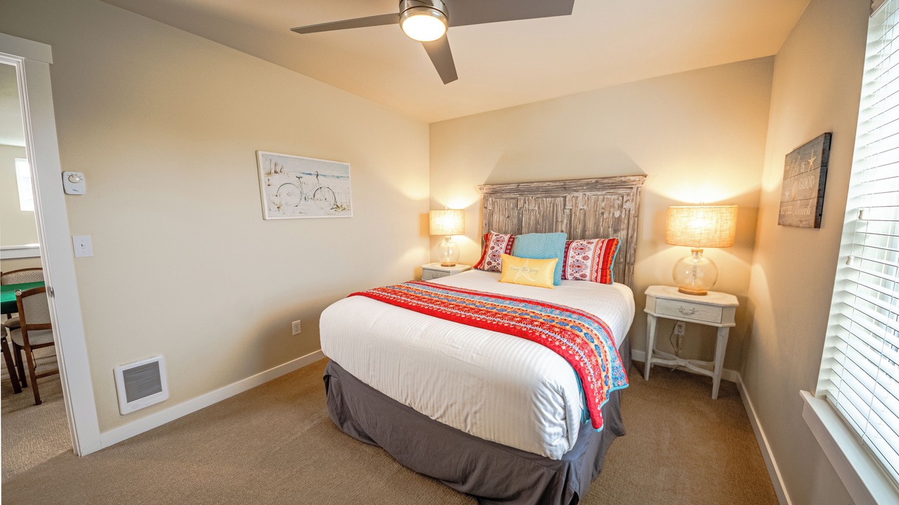 Photo of Bedroom in Ocean Shores