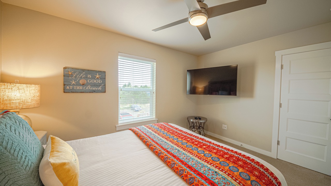 Photo of Bedroom in Ocean Shores