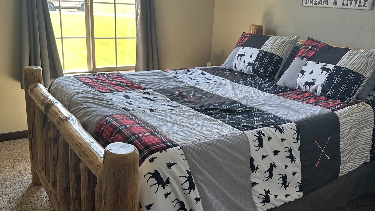 Photo of Bedroom in Cusick