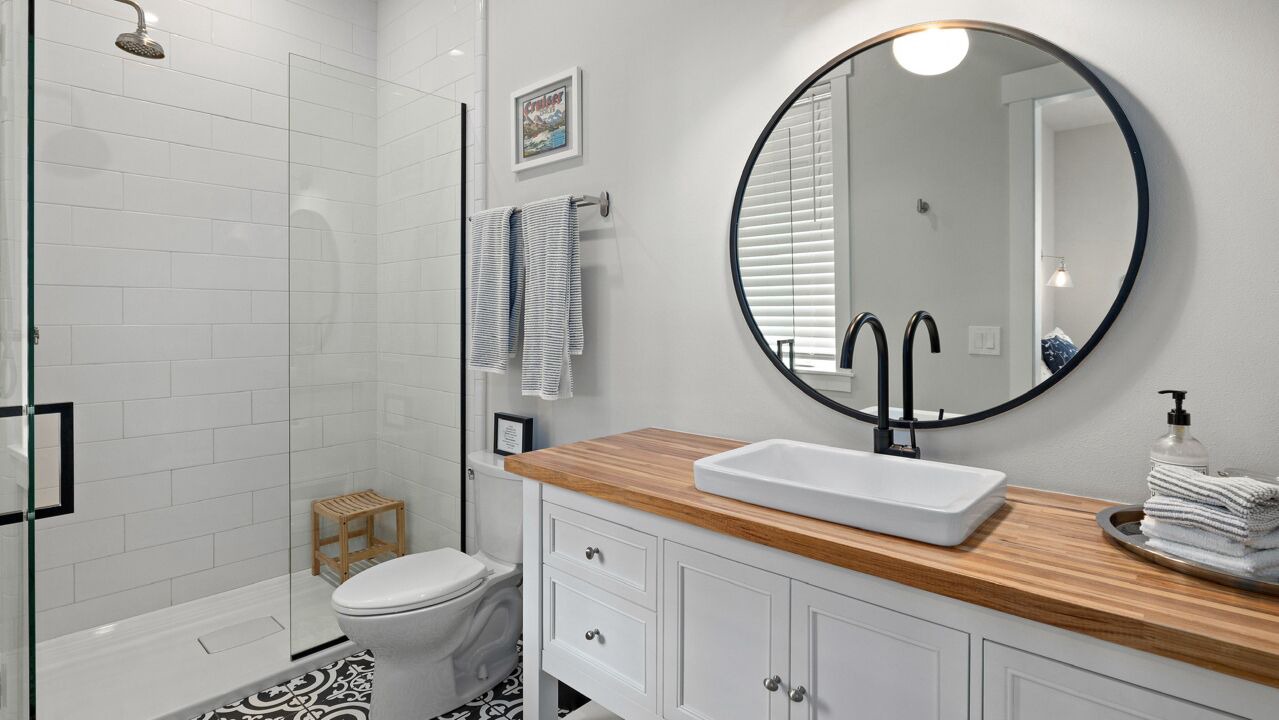 Photo of Bathroom in Cle Elum