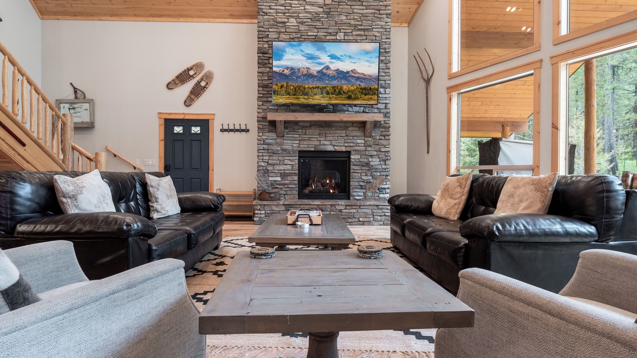 Photo of Livingroom in Island Park
