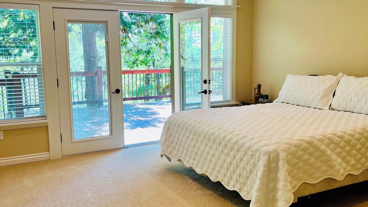 Photo of Bedroom in Trail