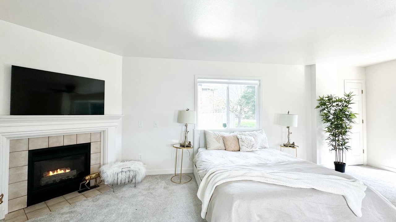 Photo of Bedroom in Duvall