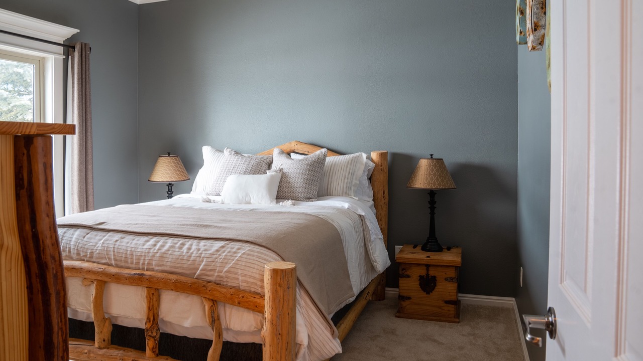 Photo of Bedroom in Donnelly