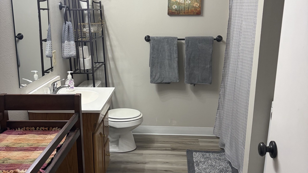 Photo of Bathroom in Maple Grove - Franklin