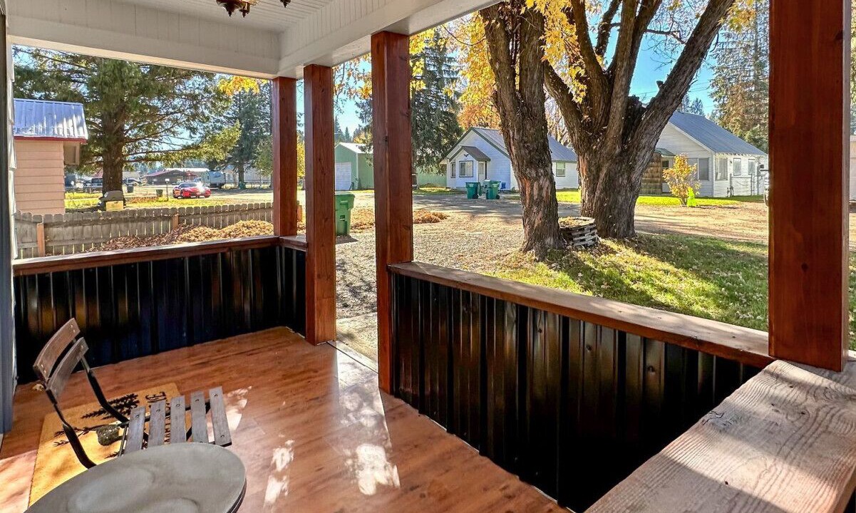 Photo of Patio Balcony in Cascade